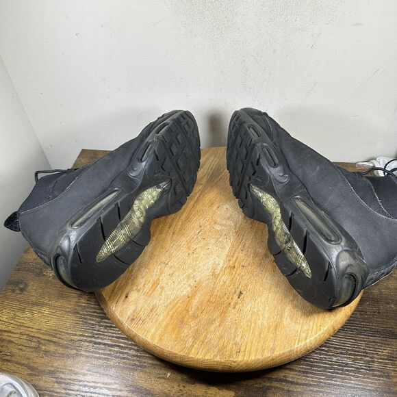 Nike Air Max 95 Utility Shoes Mens Size 10.5 Triple Black 806809-002 Sneakers